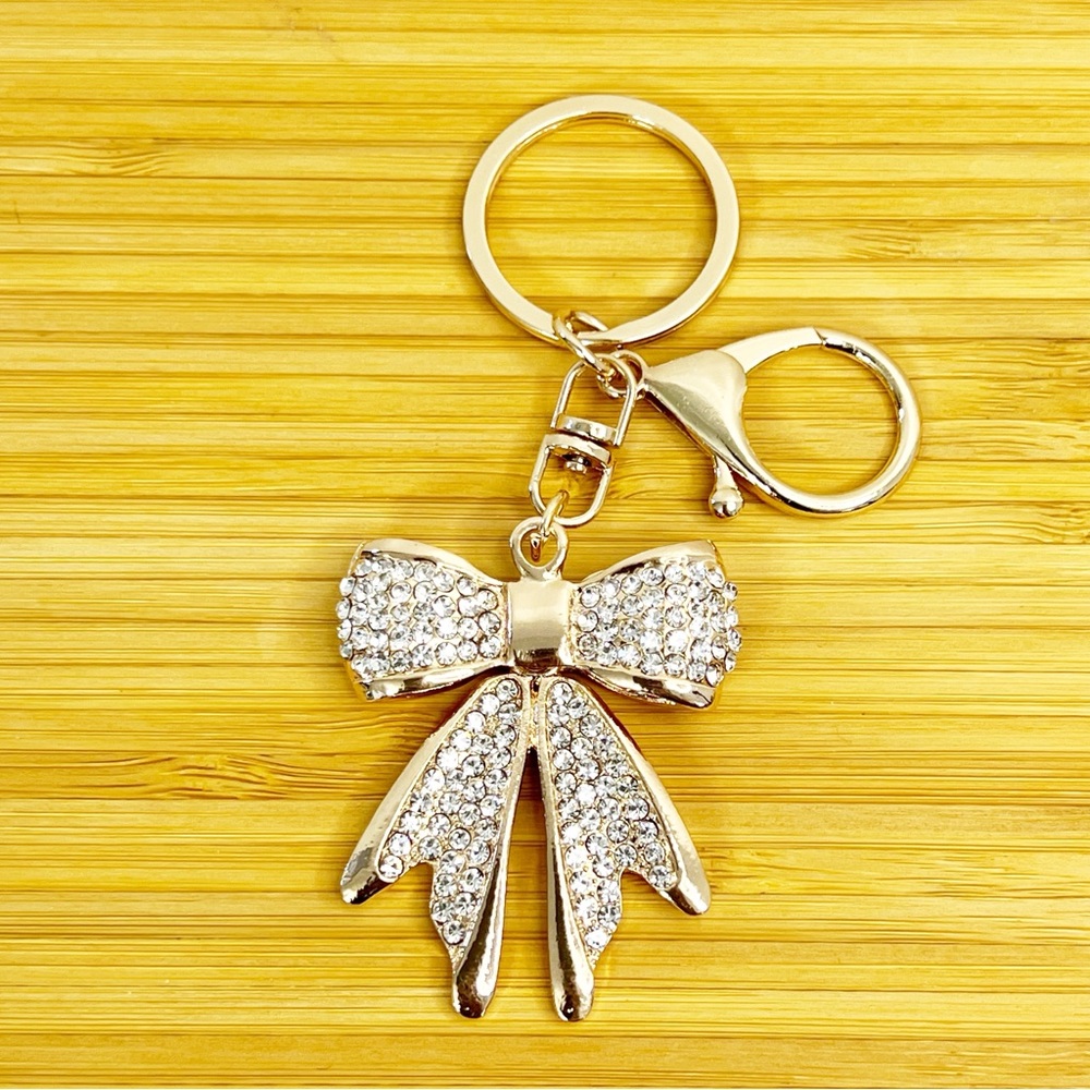 Glamorous Rhinestone Bow Keychain | Elegant Bling Accessory - Picture 5 of 8